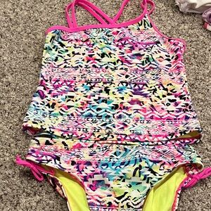 Breaking Waves Colorful Kids Swim Tankini Set - Size 16